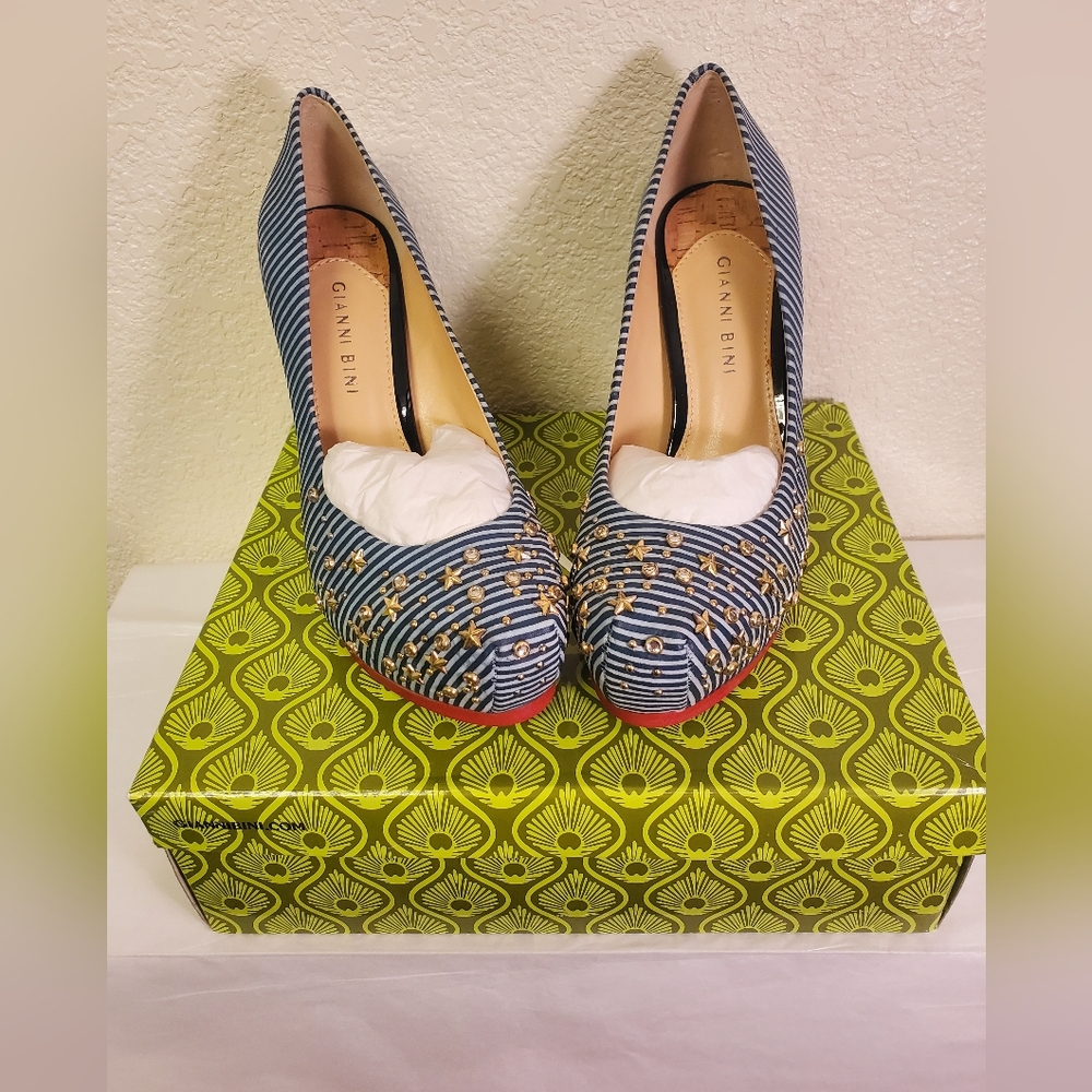 New Old Stock Gianni Bini Venus 421 Heels Size 7.5